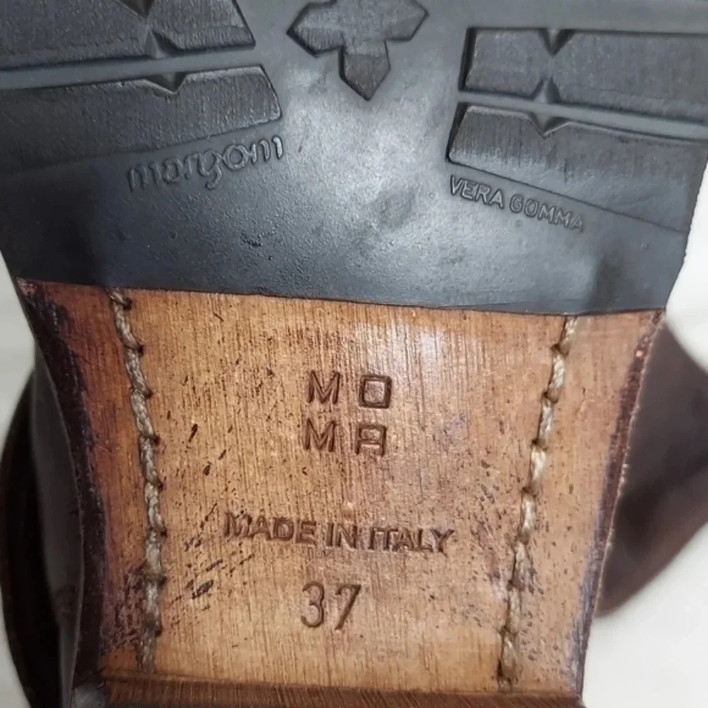 Vintage Shoe Company Distressed Brown Leather Boots Wrap Around Buckle Straps